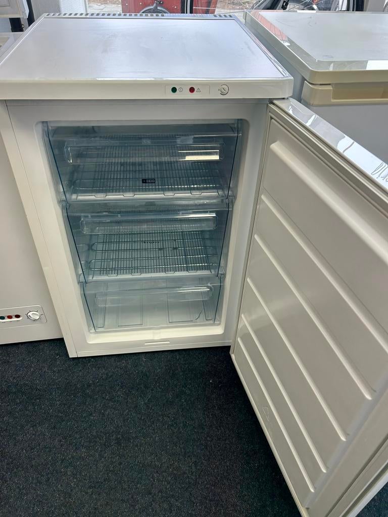 Aeg vriezer incl garantie&bezorgen, Gebruikt, Nulachtenvijftig.nl, Minder dan 60 cm, Vrijstaand