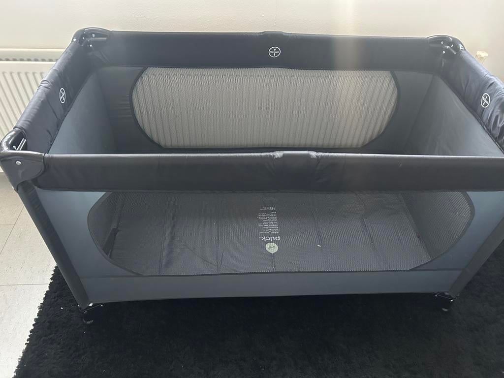 Campingbed, Kinderen en Baby's, Babywiegjes en Ledikanten, Ophalen, Zo goed als nieuw, Reisbedje