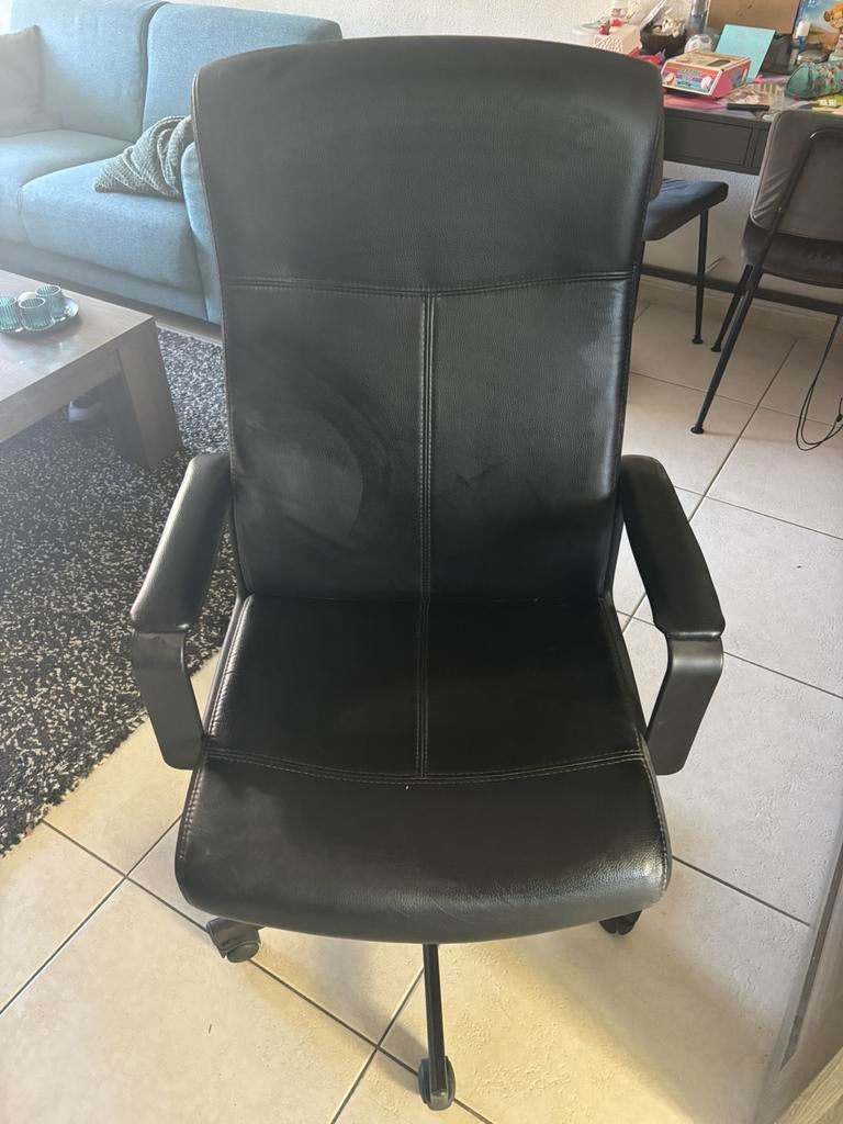 Bureaustoel zwart, Zwart, Ophalen of Verzenden, Zo goed als nieuw, Bureaustoel