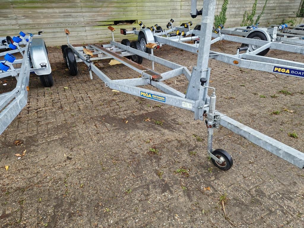 Pega ST 2000 stallingtrailer voor sloepen !!!, Ophalen, Gebruikt, 1500 tot 3000 kg, Sloepentrailer