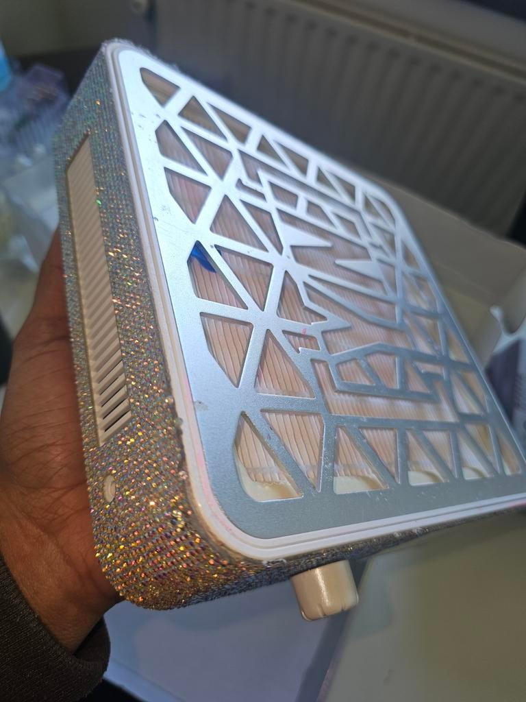 Bling Dust Collector –  Young Nails + 2 new filter, Sieraden, Tassen en Uiterlijk, Ophalen, Zo goed als nieuw