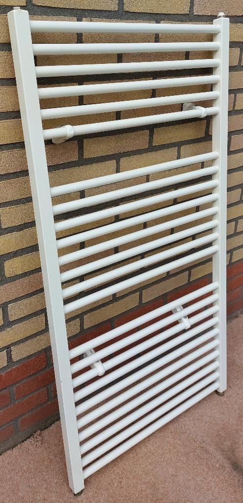 Stijlvolle designradiator - voor warmen en drogen, Doe-het-zelf en Verbouw, Verwarming en Radiatoren, Gebruikt, Radiator, 80 cm of meer