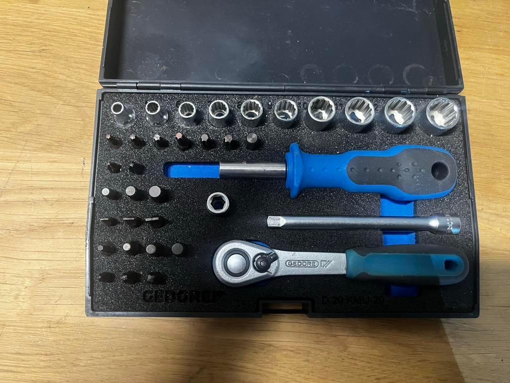 Gedore 1/4 doppenset D20 KMU-20 compleet in koffer, Doe-het-zelf en Verbouw, Ophalen