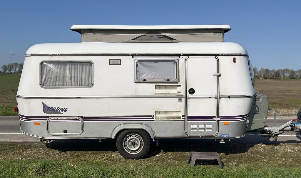 Eriba Touring Troll 540 uit 1996. Leeggewicht 760 kg, Caravans en Kamperen, 75 kg, Treinzit, Particulier, 4 tot 5 meter