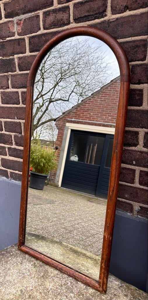 Vintage wand spiegel van Pieterman Schiedam., Antiek en Kunst, Antiek | Spiegels, Ophalen, Ovaal, Minder dan 50 cm, Minder dan 100 cm