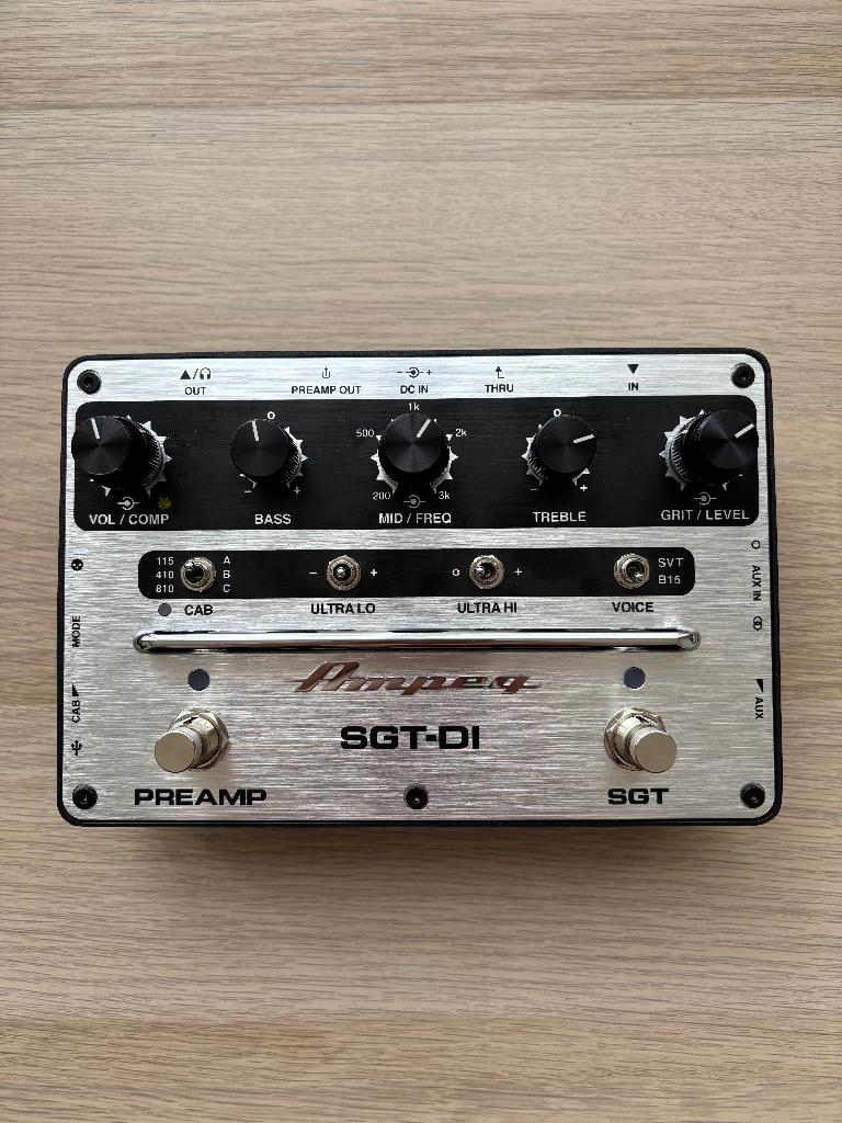 Ampeg SGT-DI bass preamp te koop / for sale, Ophalen of Verzenden, Zo goed als nieuw, Volume