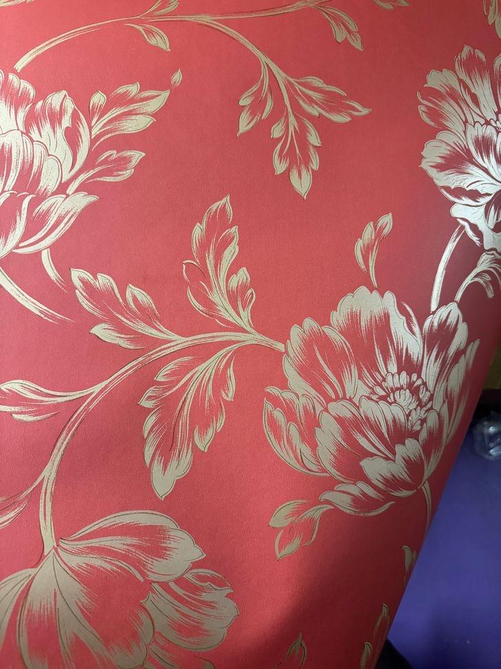 Rood Klassiek Bloemenbehang met Goud Patroon, Ophalen of Verzenden, Minder dan 10 m², Rood