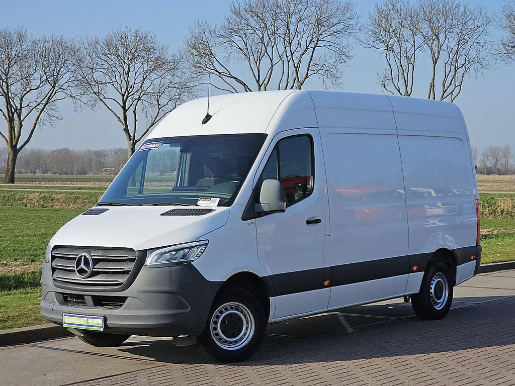 MERCEDES-BENZ SPRINTER 315 l2h2 mbux led rwd!, Auto's, Gebruikt, Euro 6, 150 pk, Mercedes-Benz
