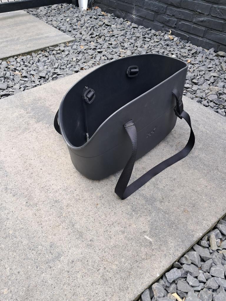 Reistas hond of kat, Dieren en Toebehoren, Ophalen