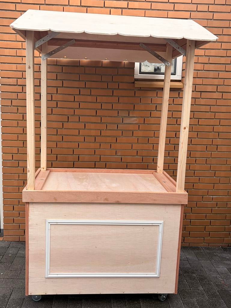 Candy kar te koop, Ophalen, Zo goed als nieuw, Carnaval