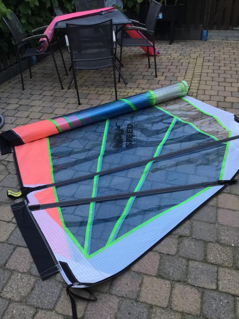 Surfzeil 7,3    Vierkante meter, Ophalen, Zo goed als nieuw, Zeil, 7 m² of meer