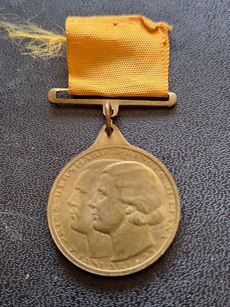 Prinses Juliana en Prins Bernhard huwelijk 1937, Ophalen of Verzenden, Gebruikt, Kaart, Foto of Prent