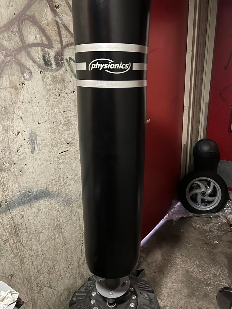 Bokszak bokspaal, Ophalen, Zo goed als nieuw, Bokszak