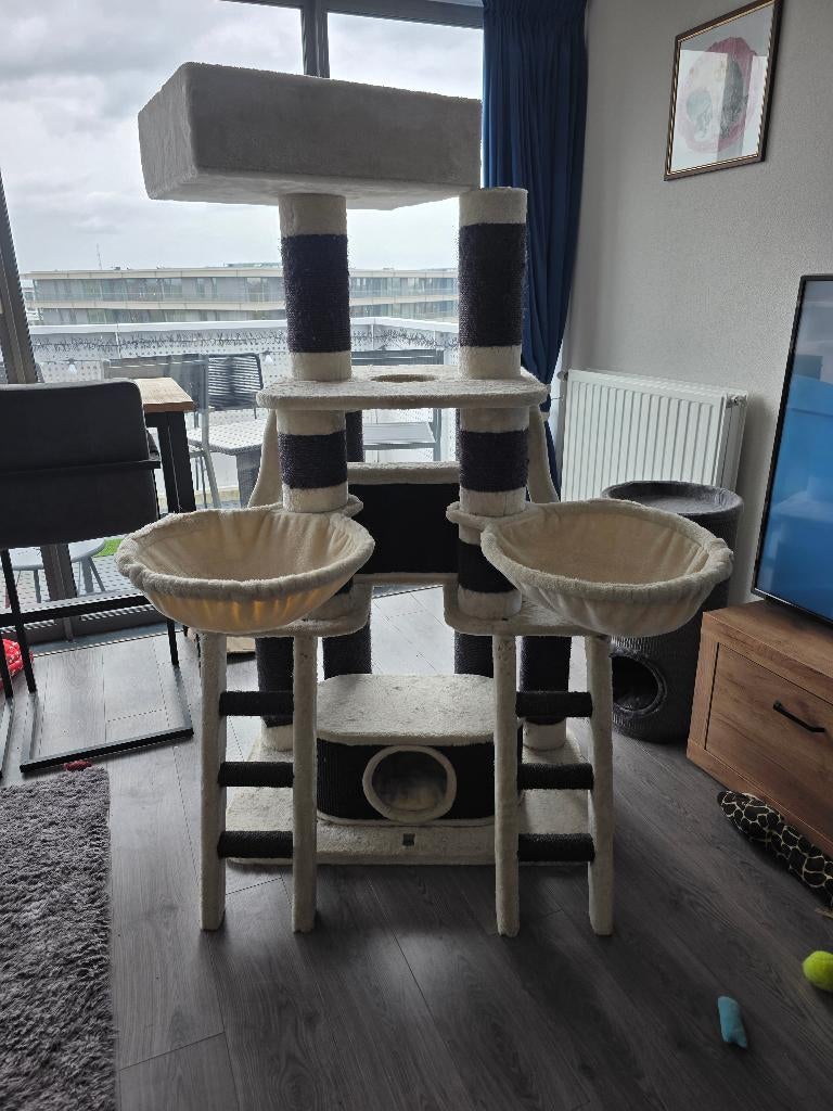 Krabpaal  Petrebels, Ophalen, Gebruikt, Krabpaal