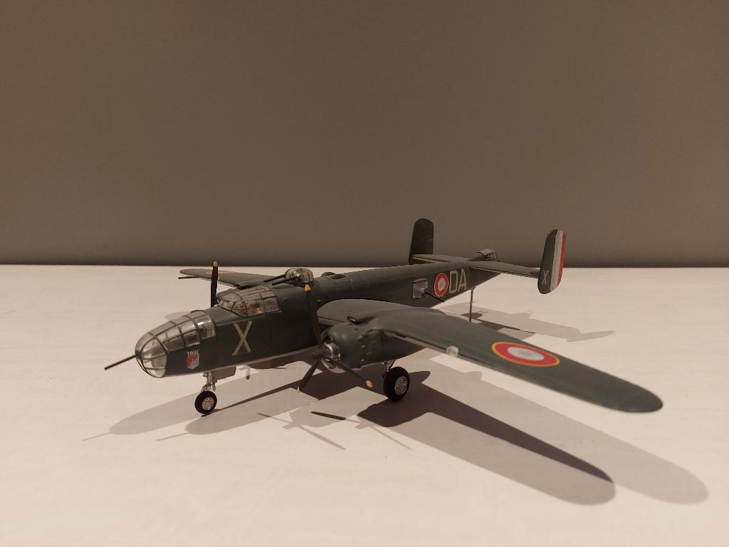 Plastic model van een B-25 Mitchell schaal 1/72 (M65), Ophalen, Gebruikt, Schaalmodel