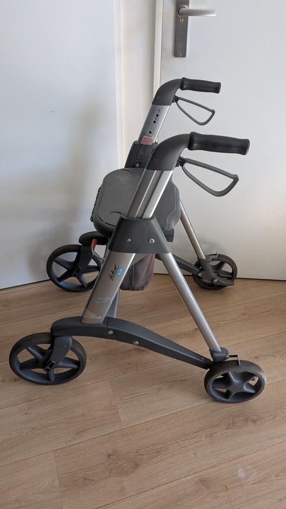 Rollator Active Acces, Diversen, Rollators, Gebruikt, Lichtgewicht, Ophalen