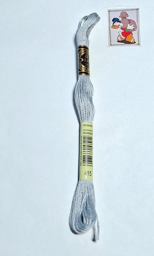 DMC mouline, grijs 415, Mulhouse, France, Ophalen of Verzenden, Borduurgaren of Zijde, DMC