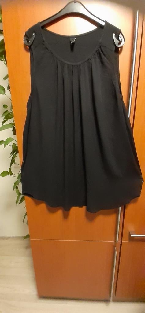 Nieuwe zwarte top A lijn maat L 50 -52 van Aida, Zwart, Nieuw, Aida, Shirt of Top