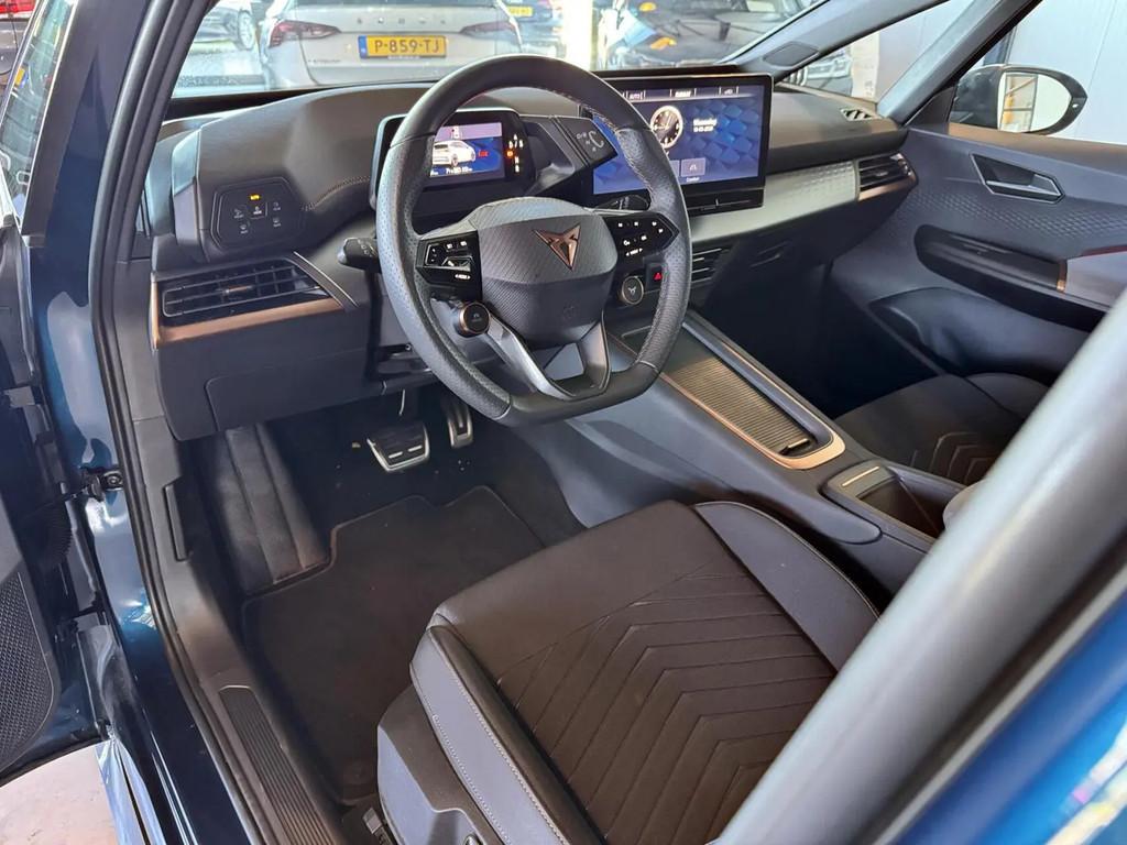 Cupra Born Business 170kW/62 kWh € 26.950,00, Automaat, Gebruikt, 77 €/maand, 1740 kg