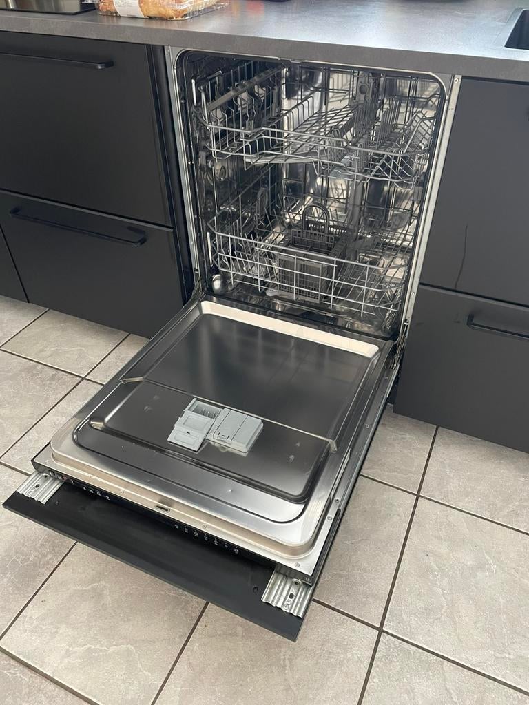 IKEA Rengöra inbouw vaatwasser, Witgoed en Apparatuur, Vaatwasmachines, Ophalen, Zo goed als nieuw, Inbouw, Minder dan 85 cm