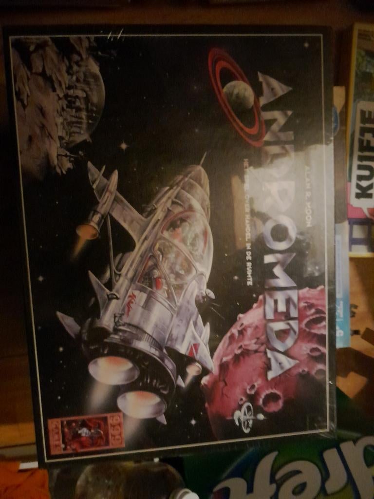 Andromeda, Ophalen of Verzenden, Zo goed als nieuw