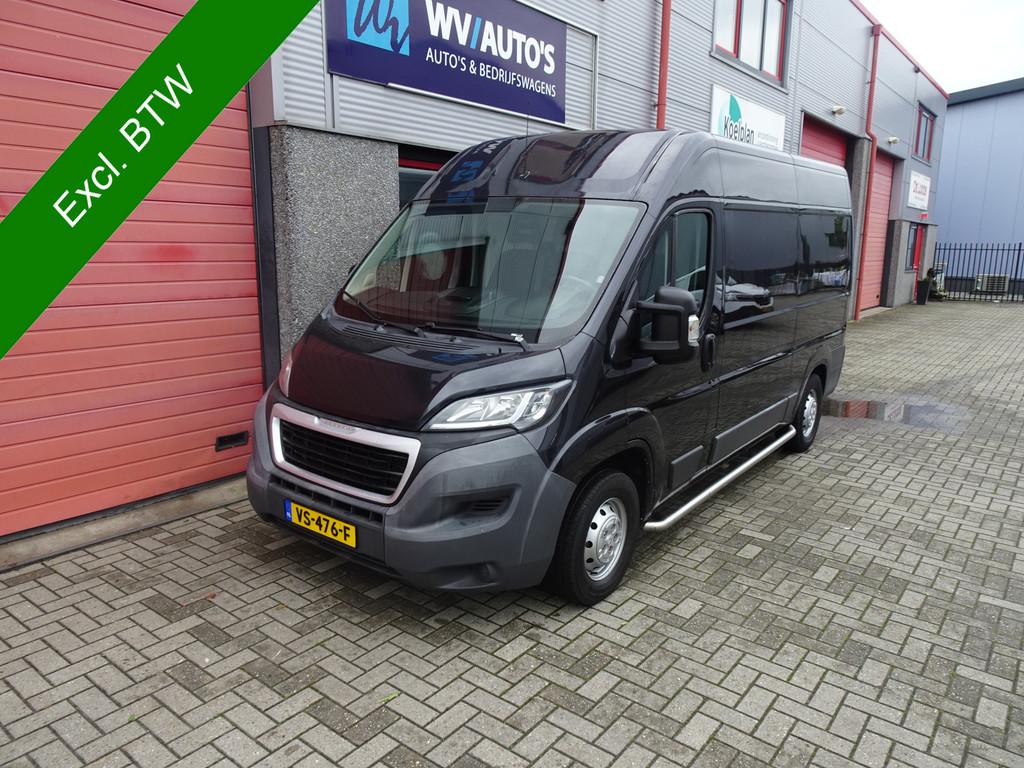 Peugeot Boxer 330 2.2 HDI L2H2 XR 3 zits airco (bj 2016), Auto's, Euro 5, Stof, Gebruikt, Zwart