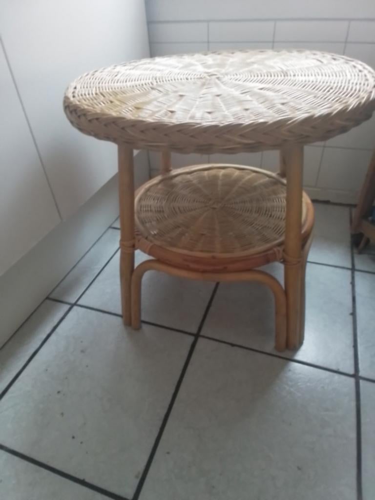 Rieten bijzettafel, Ophalen of Verzenden