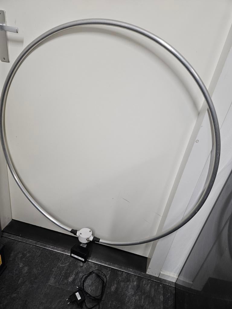 Wellbrook Ala330 loop antenne 1meter, Telecommunicatie, Antennes en Masten, Ophalen, Antenne
