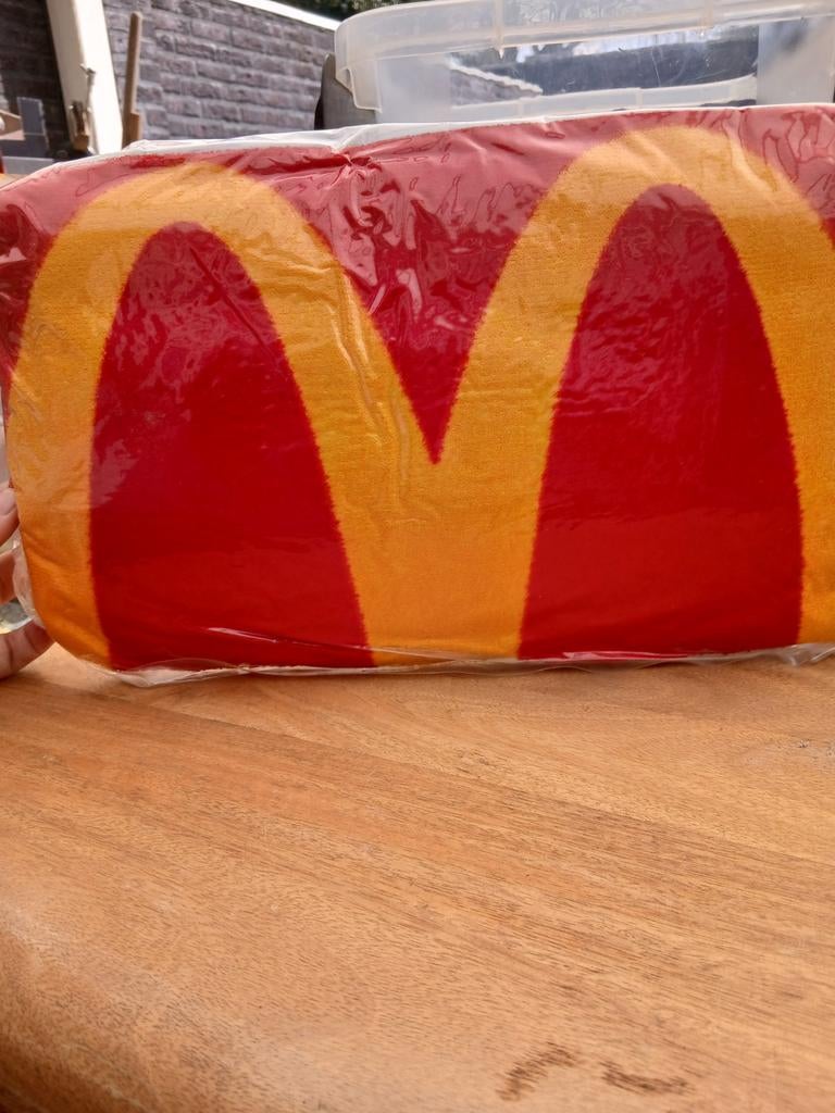 McDonald's Handdoek - Nieuw in verpakking, Ophalen of Verzenden