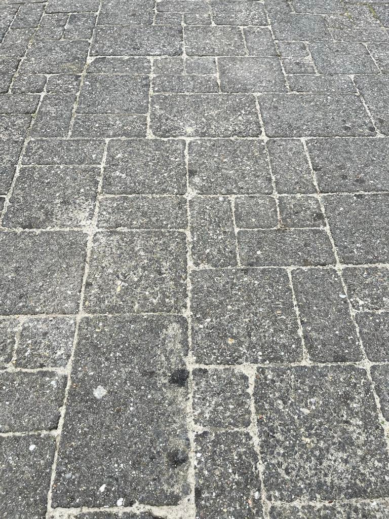 Gratis op te halen: ca. 100 m2 bestrating, Ophalen, Gebruikt, Overige typen, 10 m² of meer