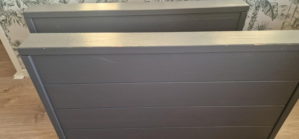 Antraciet bed van Woood (Karwei) - zonder lattenbodem, Tweepersoons, Ophalen of Verzenden, Overige maten, 200 cm