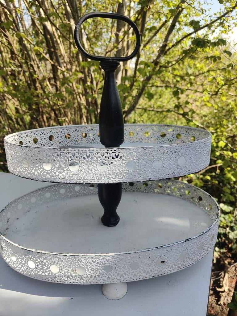 Grote brocante etagaire ovaal 2 lagen, Ophalen of Verzenden, Gebruikt