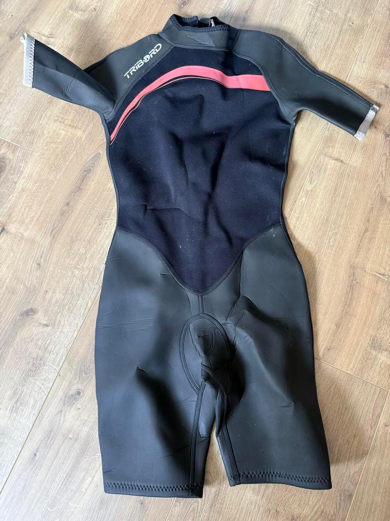 Tribord shorty wetsuit voor kids 12 jaar - Goede staat, Watersport en Boten, Watersportkleding, Ophalen of Verzenden, Gebruikt