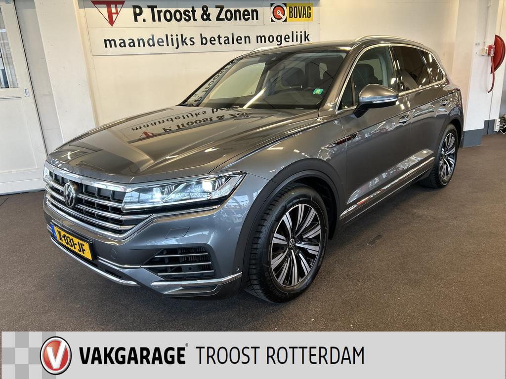 Volkswagen Touareg 3.0 TSi eHybrid 4MOTION | Panoramadak | E, Gebruikt, 2995 cc, Met garantie (alle), 2327 kg