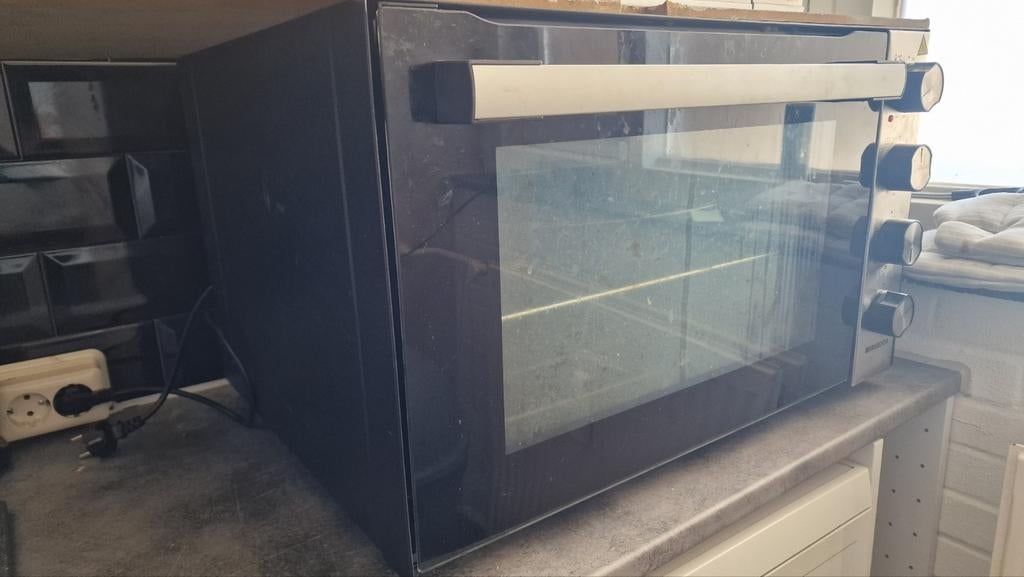 Merkador XXL Vrijstaande Oven - 70 Liter - 2000 Watt, Witgoed en Apparatuur, Ovens, 45 tot 60 cm, Gebruikt, Oven, Hete lucht