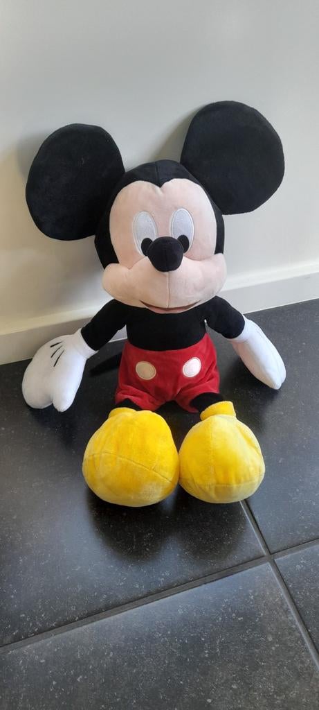 Mickey Mouse grote knuffel, Ophalen of Verzenden, Mickey Mouse, Zo goed als nieuw, Knuffel