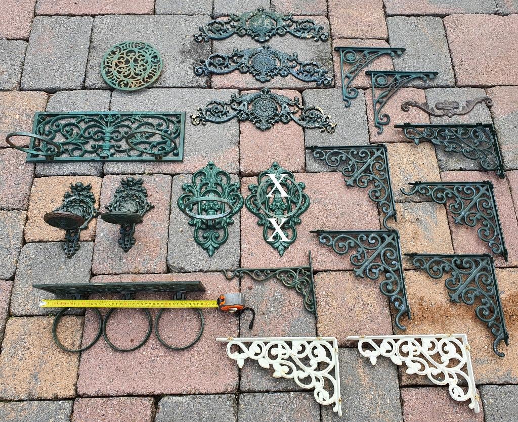 Partij Gietijzeren ornamenten tuin gietijzer plantenbakken, Ophalen of Verzenden, Gebruikt