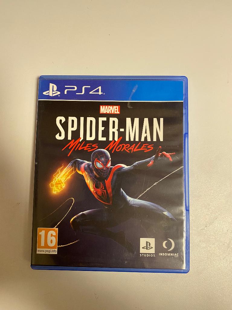 PS4 game - Spider-Man Miles Morales, Spelcomputers en Games, Avontuur en Actie, Gebruikt, 1 speler, Ophalen of Verzenden