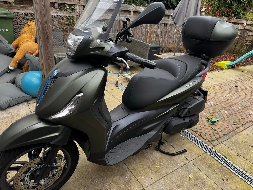 Piaggio Beverly 400cc HPE motorscooter - Zo goed als nieuw!