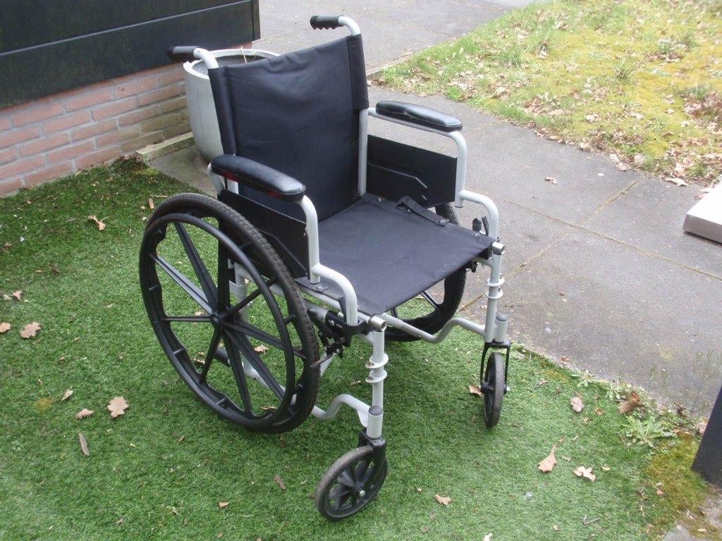 rolstoel zonder voetsteunen, Ophalen, Inklapbaar, Gebruikt, Duwrolstoel