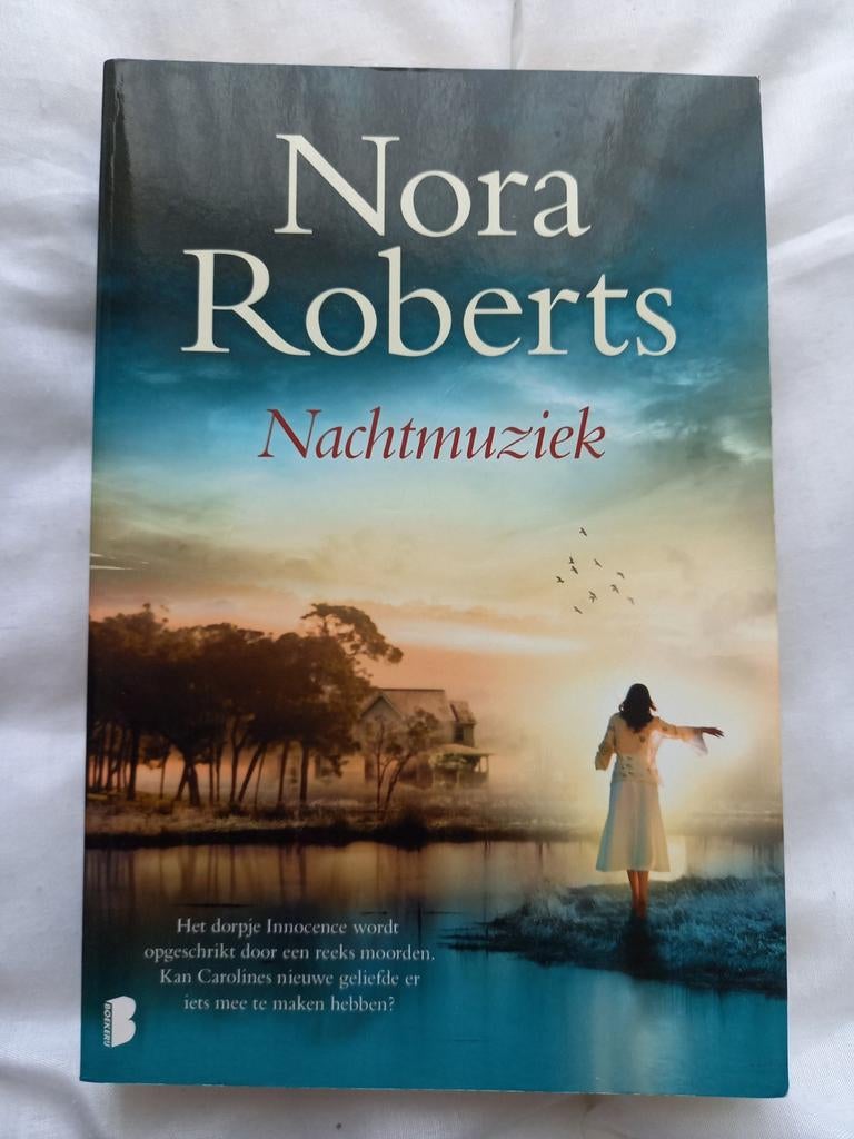h7 Nachtmuziek - Nora Roberts, Ophalen of Verzenden, Gelezen, Nora Roberts, Amerika