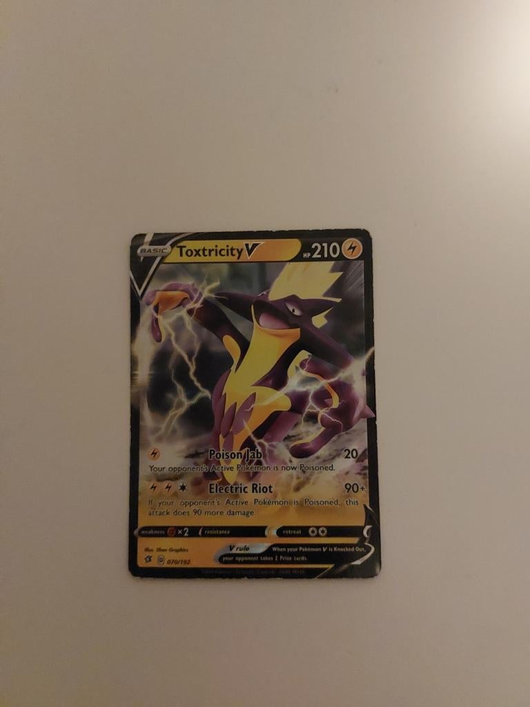 Pokemonkaart Toxtricity hp210. 070/192, Ophalen of Verzenden, Zo goed als nieuw