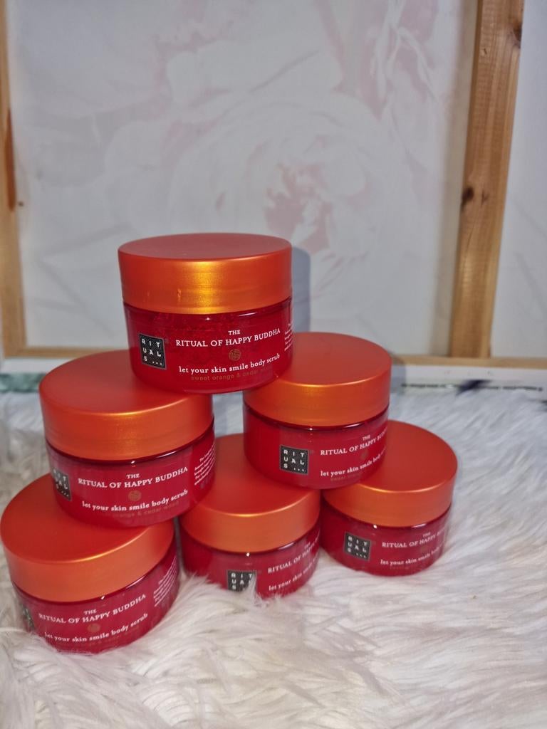 6x 125 gram Rituals Happy Buddha Body Scrub Lichaamsscrub, Sieraden, Tassen en Uiterlijk, Ophalen of Verzenden, Nieuw