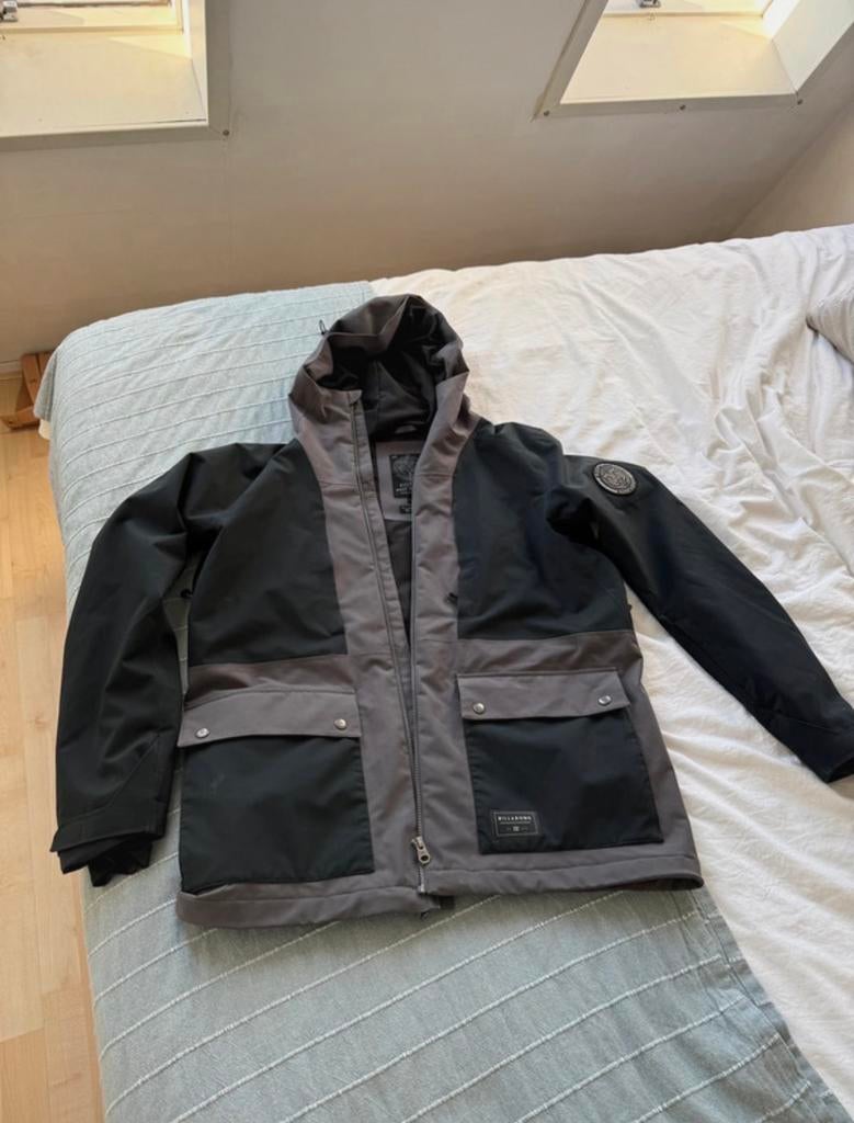 Billabong Bode Merrill Collection Ski/Snowboard Jas Maat M, Ophalen of Verzenden, Zo goed als nieuw, Maat 48/50 (M), Jack
