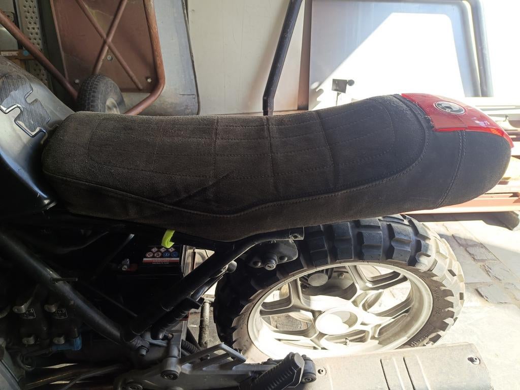 BMW zadel leer cafe racer zelf gemaakt netjes, Ophalen of Verzenden, Gebruikt