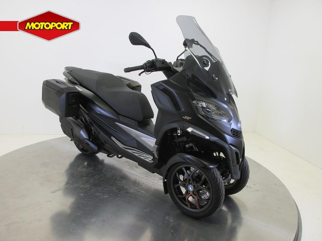Piaggio MP3 530 EXCLUSIVE (bj 2024) - foto 2