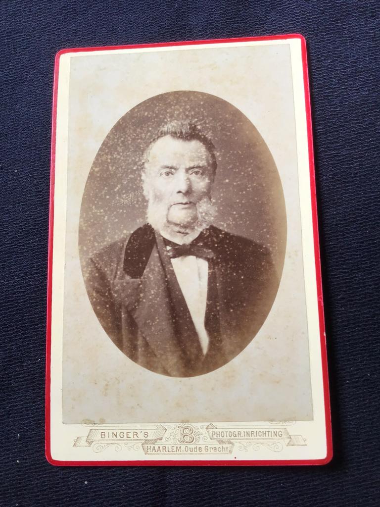 CDV, Man, BINGER, HAARLEM, Carte de Visite, Ophalen of Verzenden, Voor 1940, Gebruikt, Foto