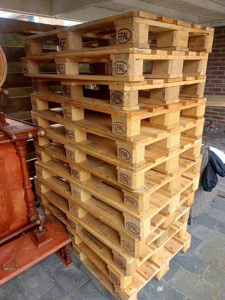 Te koop euro pallets, Doe-het-zelf en Verbouw, Hout en Planken, Gebruikt, Ophalen of Verzenden, Pallet, Minder dan 200 cm