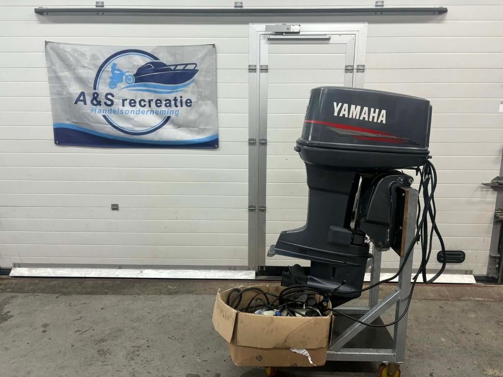 Yamaha 115 pk V4 / 2000 / Autolube /  Langstaart / Powertrim, Gebruikt, Elektrische start, Ophalen of Verzenden, 30 pk of meer