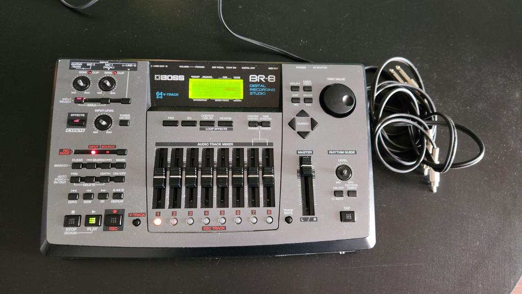 BOSS BR8 Digital Recording Studio, Ophalen, Audio